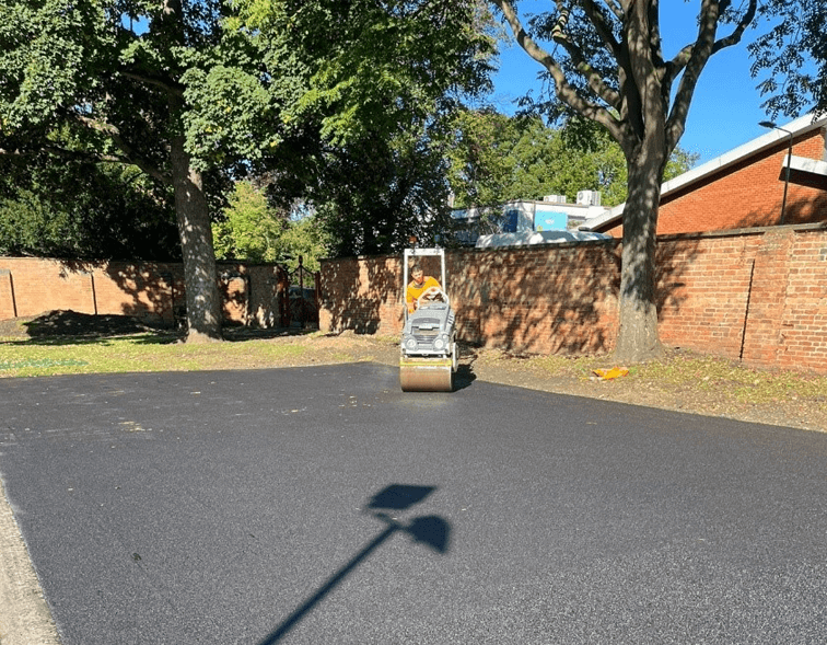 Sherwood Avenue Tarmac Installation 